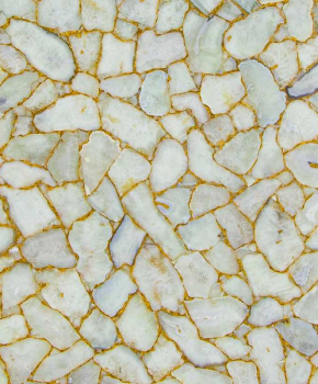 AGATE CRYSTAL WITH GOLD INLAY