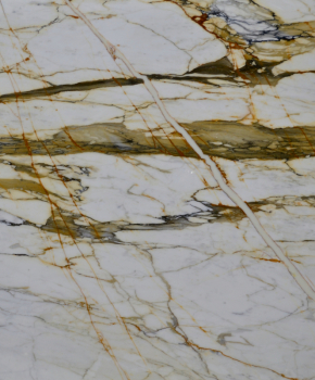 CALACATTA PURE GOLD