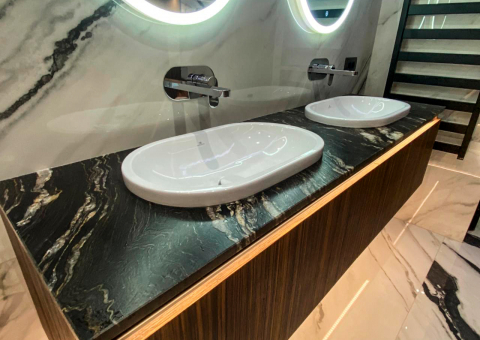 Cтолешница из гранита Black Cosmic