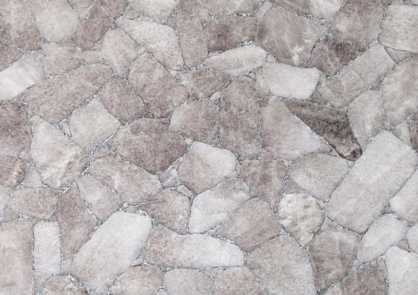 QUARTZ SMOKEY DARK WITH SILVER