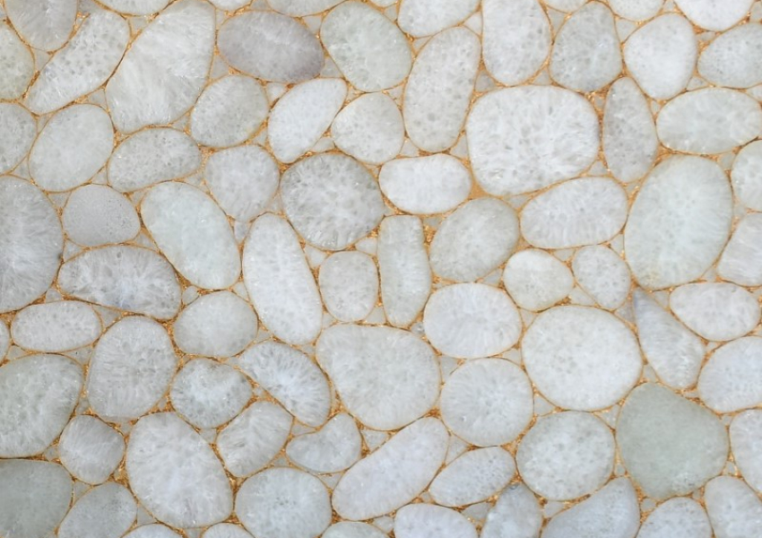 AGATE JELLYFISH WITH GOLD